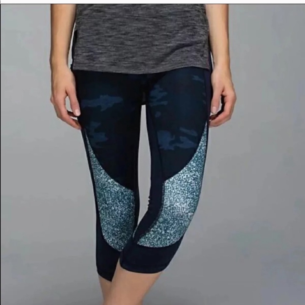 lululemon blue camo sashimi wunder under crop